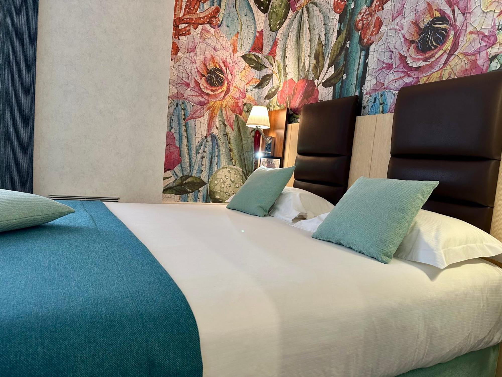 Hotel Arverna Vichy - Clt'Hotel Экстерьер фото