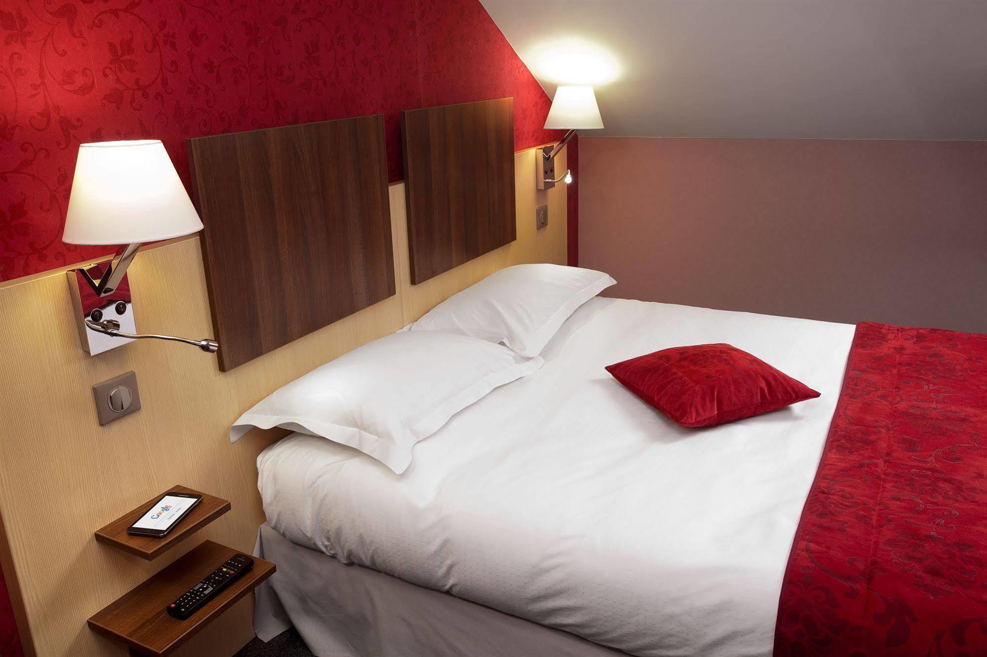 Hotel Arverna Vichy - Clt'Hotel Экстерьер фото