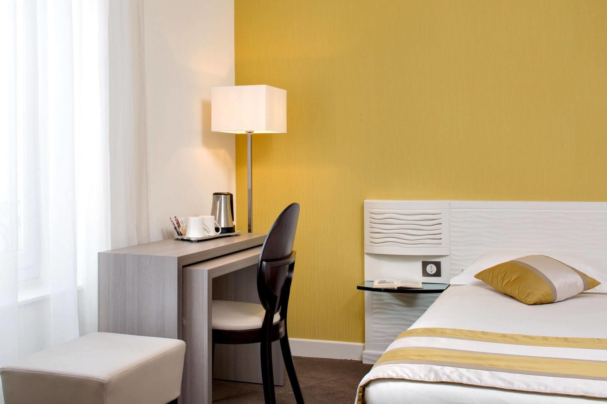Hotel Arverna Vichy - Clt'Hotel Экстерьер фото